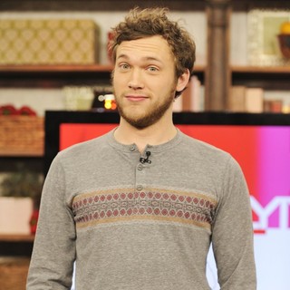 Phillip Phillips in Phillip Phillips Appears on The Marilyn Denis Show