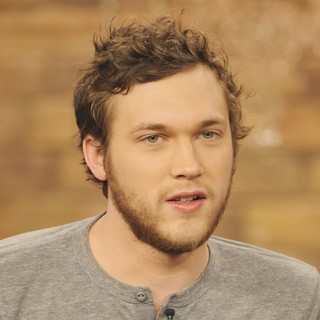Phillip Phillips in Phillip Phillips Appears on The Marilyn Denis Show