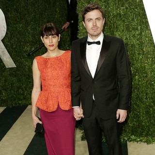 Summer Phoenix, Casey Affleck in 2013 Vanity Fair Oscar Party - Arrivals