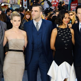 Benedict Cumberbatch in U.K. Premiere of Star Trek Into Darkness - Arrivals - pine-eve-quinto-saldana-cumberbatch-uk-premiere-star-trek-into-darkness-01