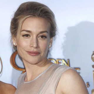 Piper Perabo in The 69th Annual Golden Globe Awards - Press Room