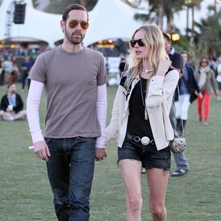 Kate Bosworth in Celebrities at The 2012 Coachella Valley Music and Arts Festival - Day 2 - polish-bosworth-2012-coachella-day-2-08