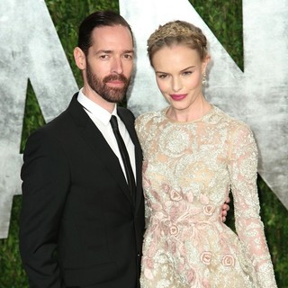 Michael Polish, Kate Bosworth in 2013 Vanity Fair Oscar Party - Arrivals