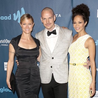 Teri Polo in 24th Annual GLAAD Media Awards - Arrivals - polo-paige-saum-24th-annual-glaad-media-awards-02