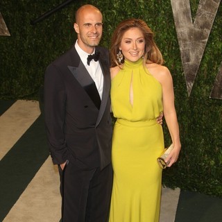 Edoardo Ponti, Sasha Alexander in 2012 Vanity Fair Oscar Party - Arrivals
