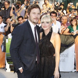 Chris Pratt, Anna Faris in 36th Annual Toronto International Film Festival - Moneyball - Premiere