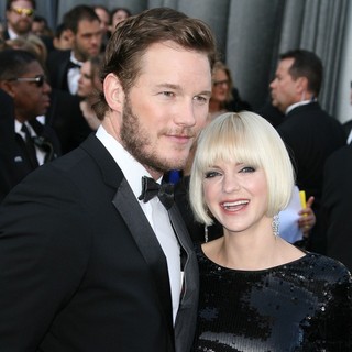 Chris Pratt, Anna Faris in 84th Annual Academy Awards - Arrivals