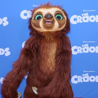 The Croods Premiere - Arrivals - premiere-the-croods-01