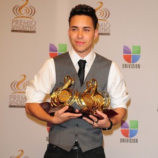 Prince Royce in Premio Lo Nuestro a La Musica Latina - Press Room