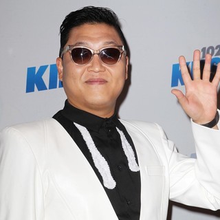 PSY in KIIS FM's 2012 Jingle Ball - Night 2 - Arrivals
