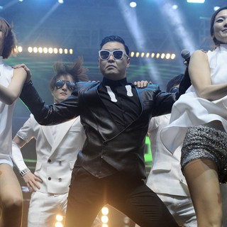 PSY in PSY Performs His Gangnam Style Dance Live