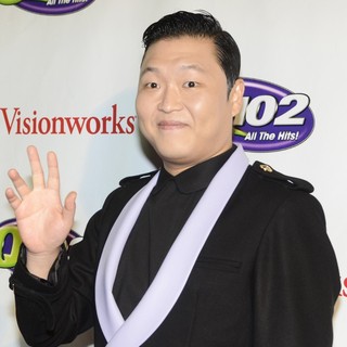 PSY in Q102's Jingle Ball 2012