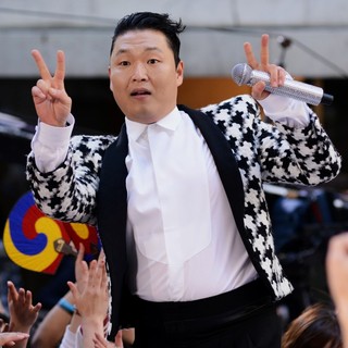 PSY Performing Live as Part of NBC's Today Show Concert Series - psy-today-show-concert-series-60