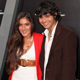 Q'Orianka Kilcher in Los Angeles Premiere of Total Recall - q-orianka-kilcher-premiere-total-recall-03