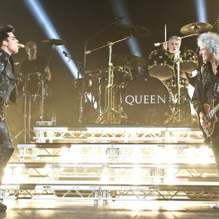 Adam Lambert, Roger Taylor, Brian May, Queen in Queen and Adam Lambert Performing Live