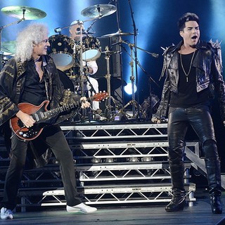 Brian May, Adam Lambert in Queen and Adam Lambert Performing Live