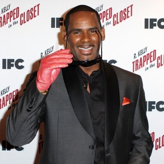 R. Kelly in Special Private Screening for The All-New Chapters of TRAPPED IN THE CLOSET Hosted by IFC