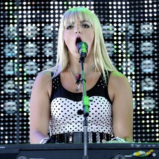 R5 Perform for The Family Channel's Big Ticket Summer Concert - r5-family-channel-s-big-ticket-summer-concert-12