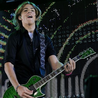 R5 Perform for The Family Channel's Big Ticket Summer Concert - r5-family-channel-s-big-ticket-summer-concert-18