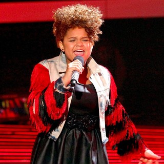 Rachel Crow in The X Factor USA Top 10 Live Performance Show - rachel-crow-x-factor-usa-top-10-live-performance-show-11