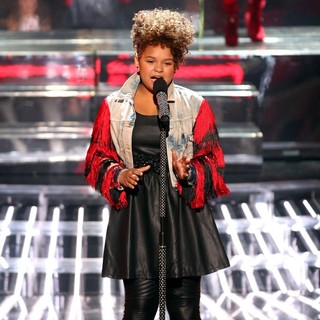 Rachel Crow in The X Factor USA Top 10 Live Performance Show - rachel-crow-x-factor-usa-top-10-live-performance-show-15