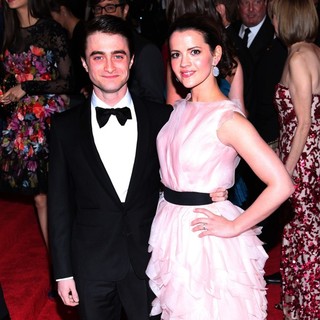 Daniel Radcliffe, Rose Hemingway in Schiaparelli and Prada Impossible Conversations Costume Institute Gala
