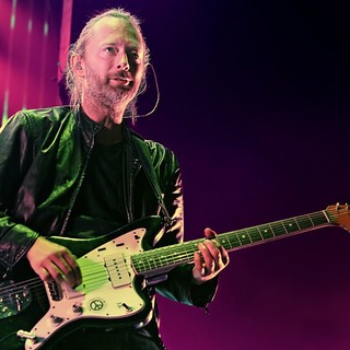 Thom Yorke, Radiohead in Radiohead Performing Live