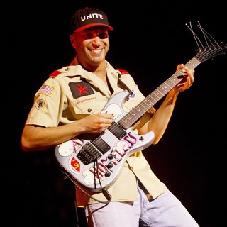 Tom Morello, Rage Against the Machine in Rage Against the Machine Performing at The Sydney Entertainment Centre