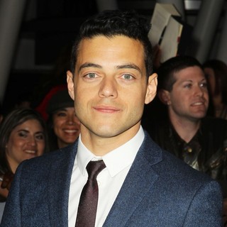 Rami Malek in The Premiere of The Twilight Saga's Breaking Dawn Part II - rami-malek-premiere-breaking-dawn-2-01