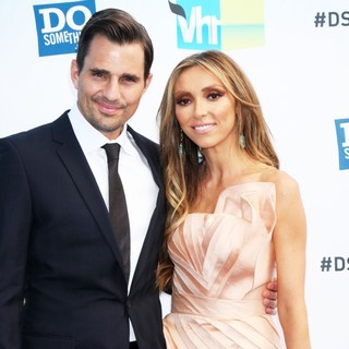 Bill Rancic, Giuliana Rancic in The DoSomething.org and VH1's 2012 Do Something Awards