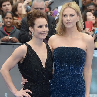Noomi Rapace, Charlize Theron in Prometheus UK Film Premiere - Arrivals