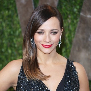 Rashida Jones in 2013 Vanity Fair Oscar Party - Arrivals