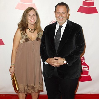Raul de Molina in 2011 Latin Recording Academy Person of The Year Tribute to Shakira