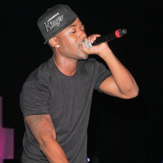 Ray J in Think Pink Rocks - Show