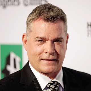 Ray Liotta in 16th Annual Hollywood Film Awards Gala - ray-liotta-16th-annual-hollywood-film-awards-gala-03