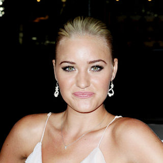 Amanda Michalka in Special Screening of Summit Entertainment's 'RED'