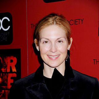 Kelly Rutherford in The Cinema Society Film Screening of 'Red'