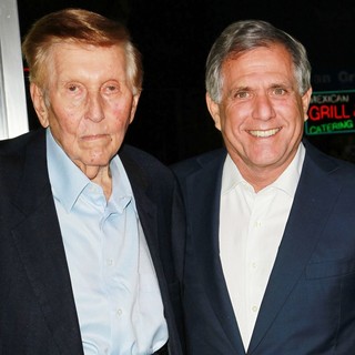 Sumner Redstone, Leslie Moonves in Seven Psychopaths Los Angeles Premiere - Arrivals