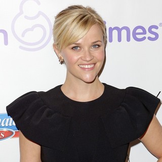 Reese Witherspoon in March of Dimes Celebration of Babies Luncheon - Arrivals
