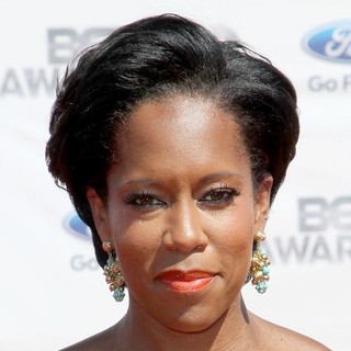Regina King in The BET Awards 2012 - Arrivals