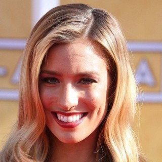 Renee Bargh in 19th Annual Screen Actors Guild Awards - Arrivals