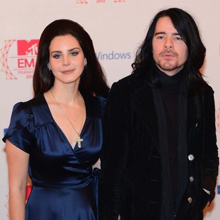 Lana Del Rey, Barrie-James O'Neill in The MTV EMA's 2012 - Arrivals