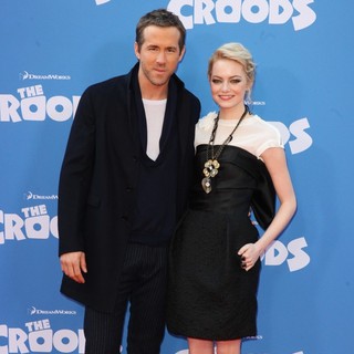 Ryan Reynolds in The Croods Premiere - Arrivals - reynolds-stone-premiere-the-croods-06