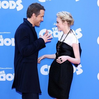 Ryan Reynolds in The Croods Premiere - Arrivals - reynolds-stone-premiere-the-croods-07