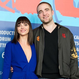 Christina Ricci, Robert Pattinson in 62nd Annual Berlin International Film Festival - Bel Ami Photocall