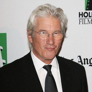 Richard Gere in 16th Annual Hollywood Film Awards Gala - richard-gere-16th-annual-hollywood-film-awards-gala-02