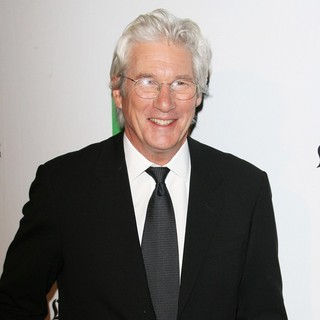 Richard Gere in 16th Annual Hollywood Film Awards Gala - richard-gere-16th-annual-hollywood-film-awards-gala-03