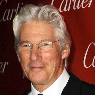 Richard Gere in 24th Annual Palm Springs International Film Festival Awards Gala - Red Carpet - richard-gere-24th-annual-palm-springs-international-film-festival-awards-gala-01