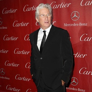 Richard Gere in 24th Annual Palm Springs International Film Festival Awards Gala - Red Carpet - richard-gere-24th-annual-palm-springs-international-film-festival-awards-gala-03