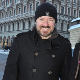 Ricky Gervais Wraps Up in Warm Clothes While Out and About in Stockholm in Snowy Conditions - ricky-gervais-out-and-about-in-stockholm-01